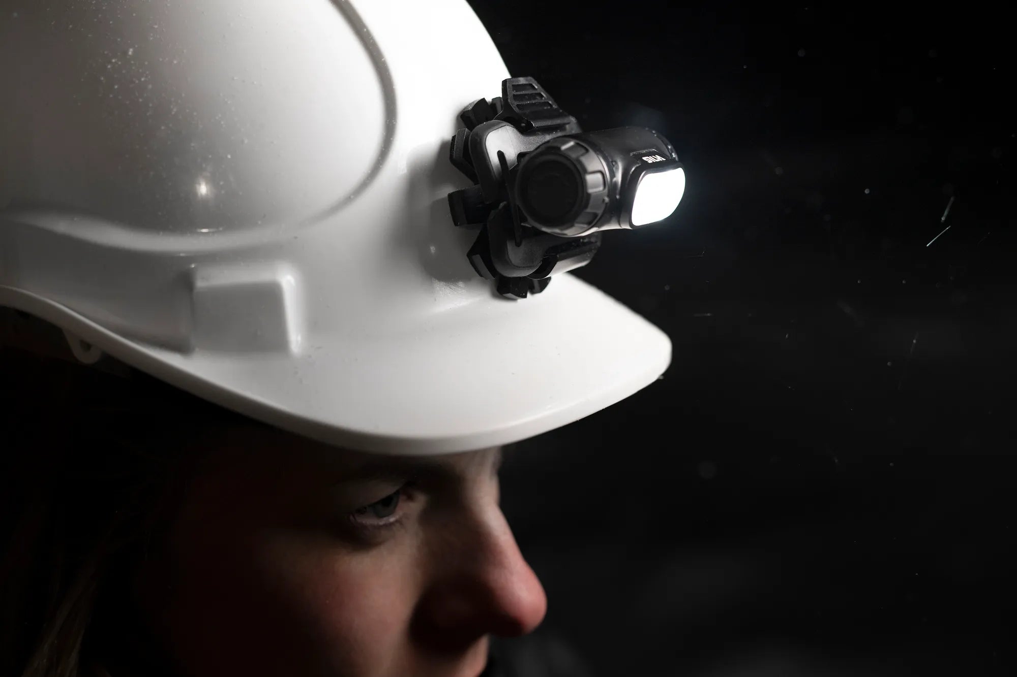 MR400 RC_37823_on helmet 2-lo res