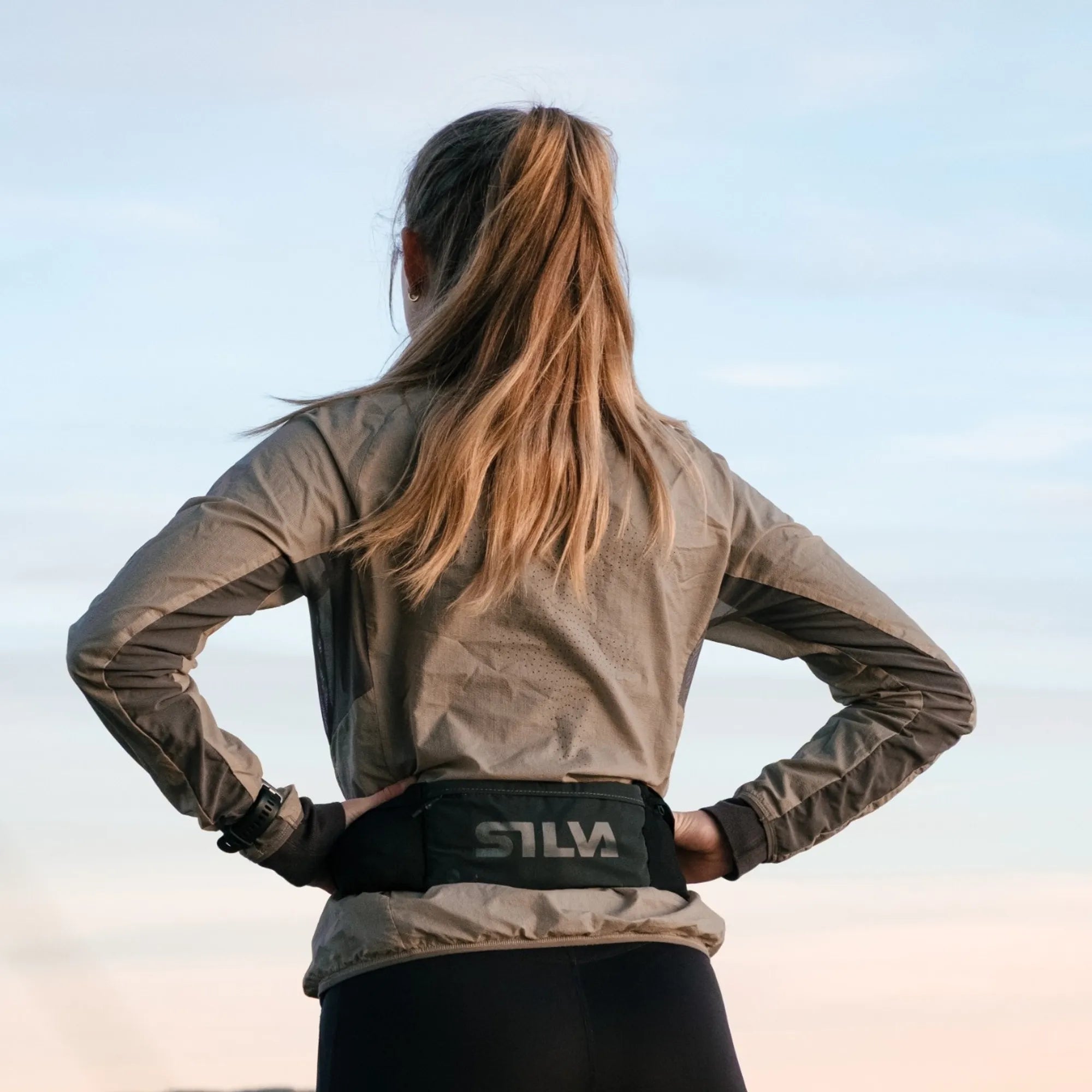 SILVA_Strive_Belt_Black-6_square