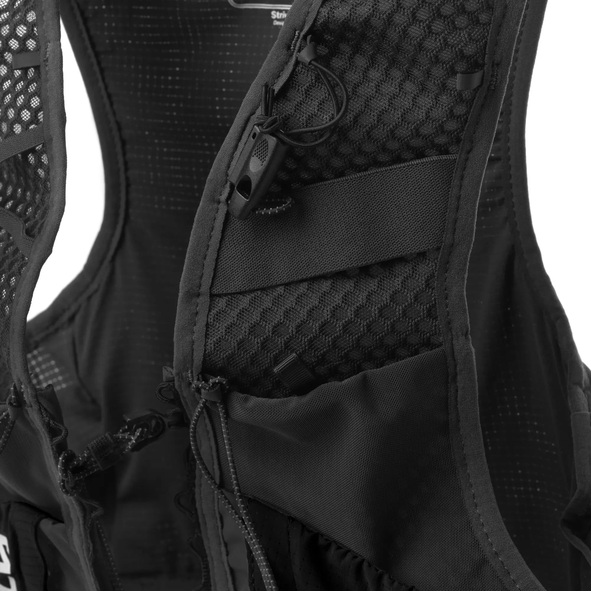 Strive 10 Vest Black_detail 1