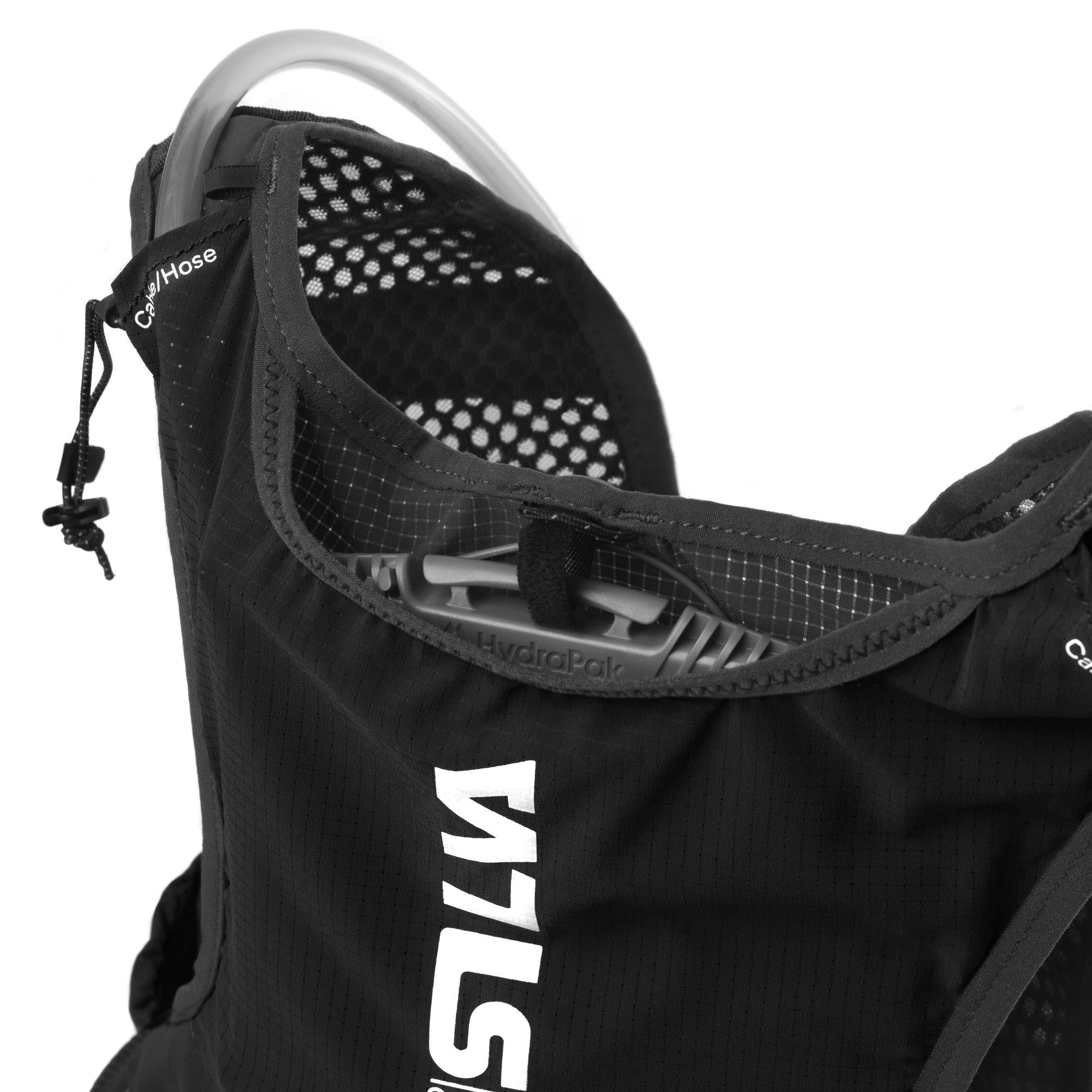 Strive 5 Running Vest (incl. 2 Soft Flask 250ml)