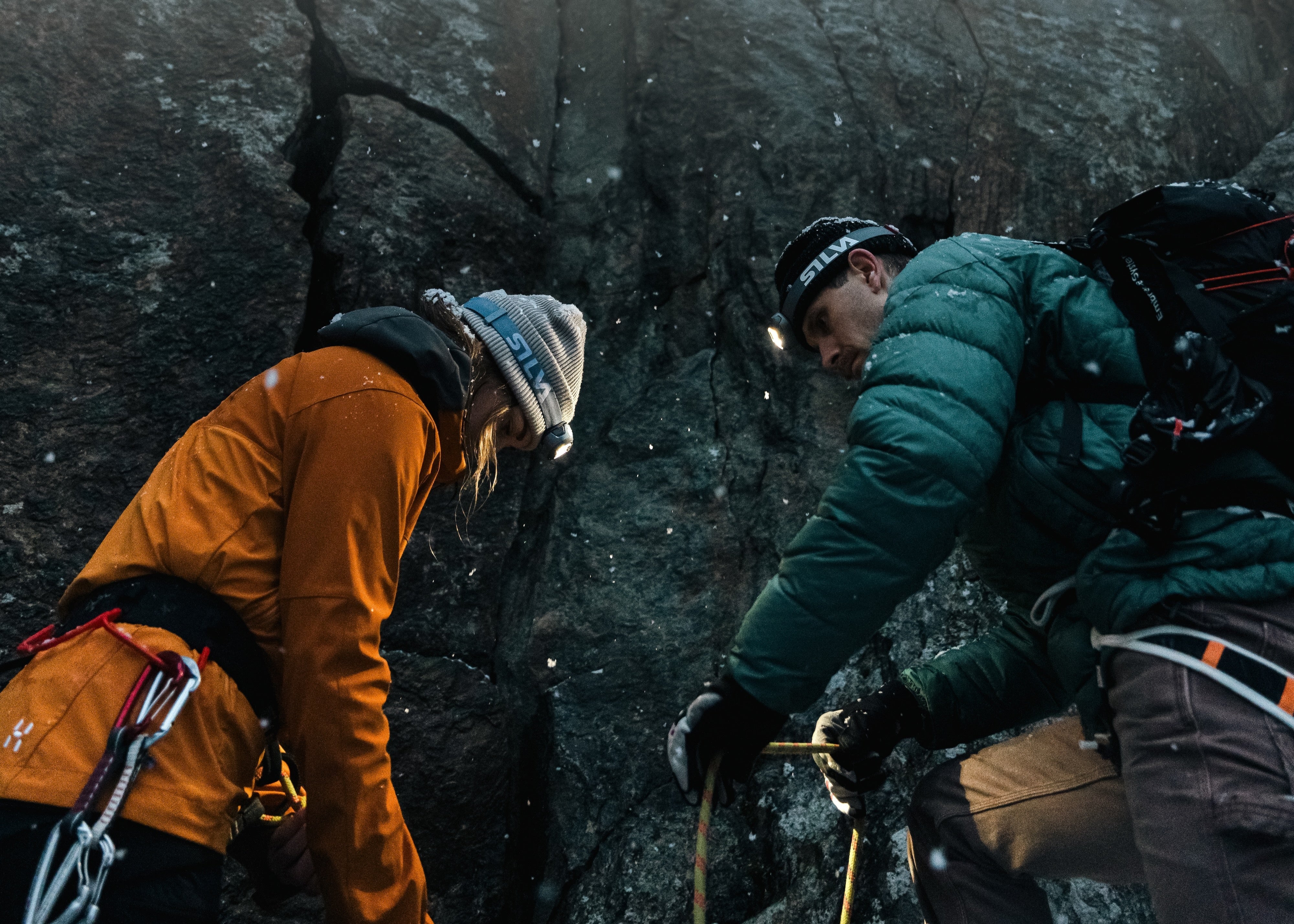 Headlamp guide: Climbing & adventure